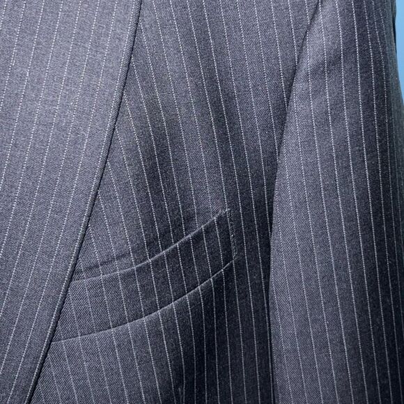 Hart Schaffner Marx For Nordstrom Men’s Size 42 R 2 Button Navy Blue Stripe - Picture 10 of 10